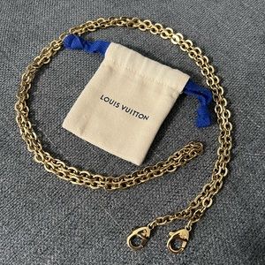 Louis Vuitton Gold Chain Accessory